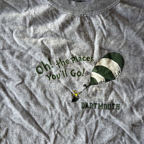 VINTAGE 90S Y2K DR SUESS OH THE PLACES YOULL GO DARTMOUTH T-SHIRT FITS MENS S - Picture 2 of 5